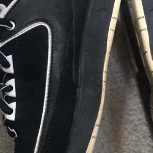 Jordan 2 QF Black White GS sz 5y USED